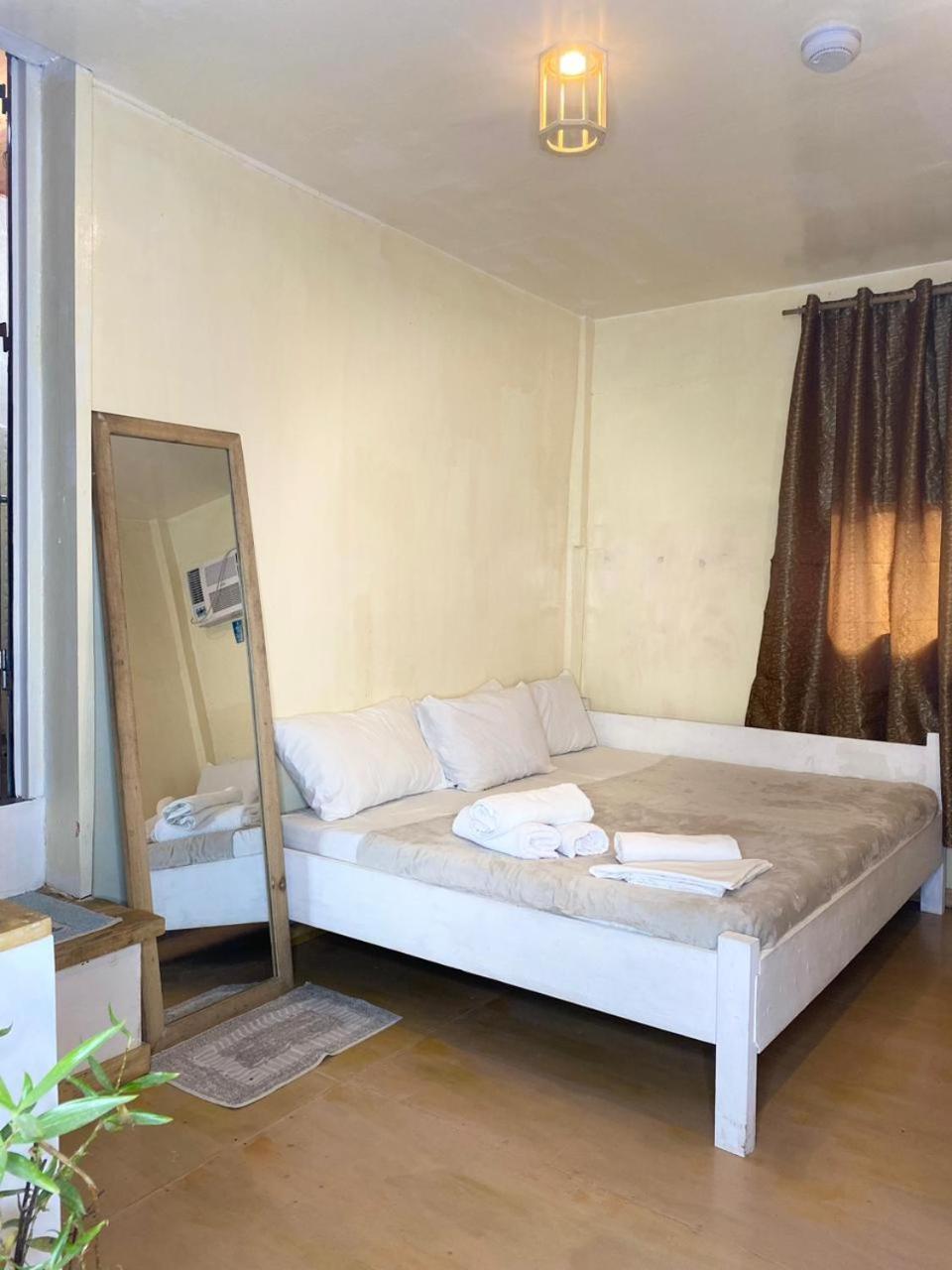 Malayah Hostel General Luna  Oda fotoğraf