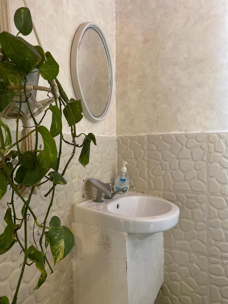Malayah Hostel General Luna  Oda fotoğraf